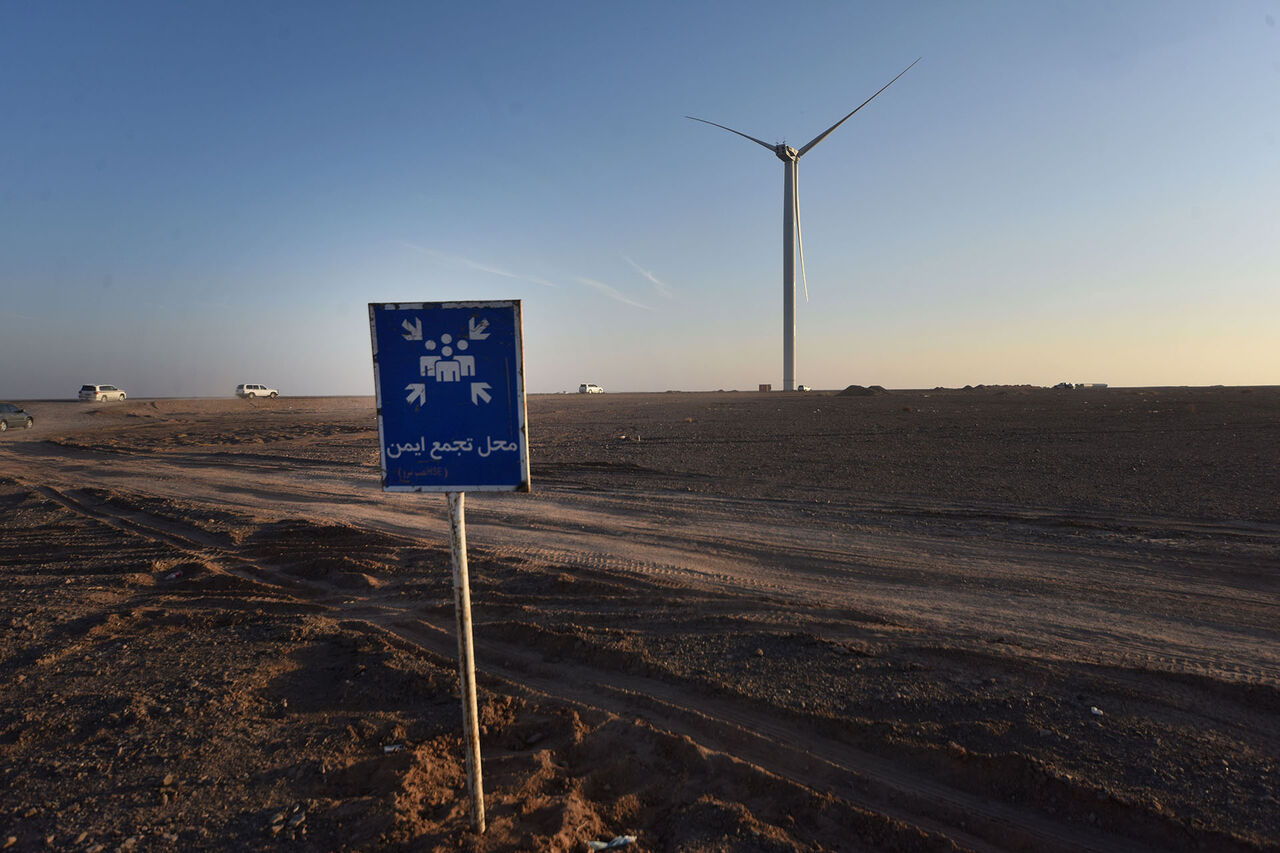 آیا بادهای «میل نادر» آینده برق ایران را رقم می زند؟ آیا بادهای «میل نادر» آینده برق ایران را رقم می زند؟
