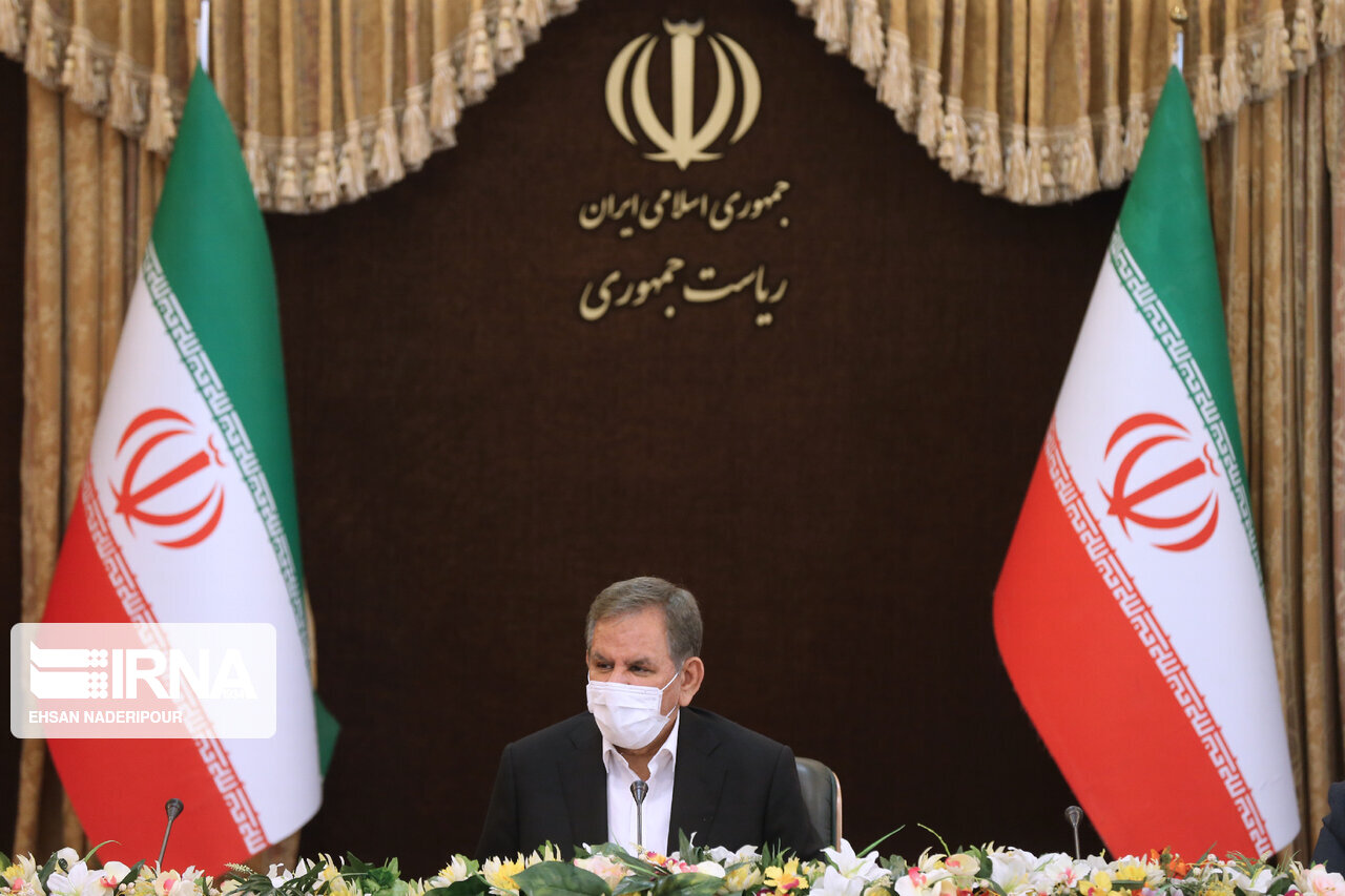 حضور جهانگیری در جلسه جبهه اصلاحات ایران