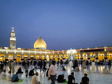 مسجد کوفه در شب نوزدهم رمضان