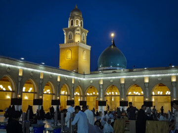 مسجد کوفه در شب نوزدهم رمضان