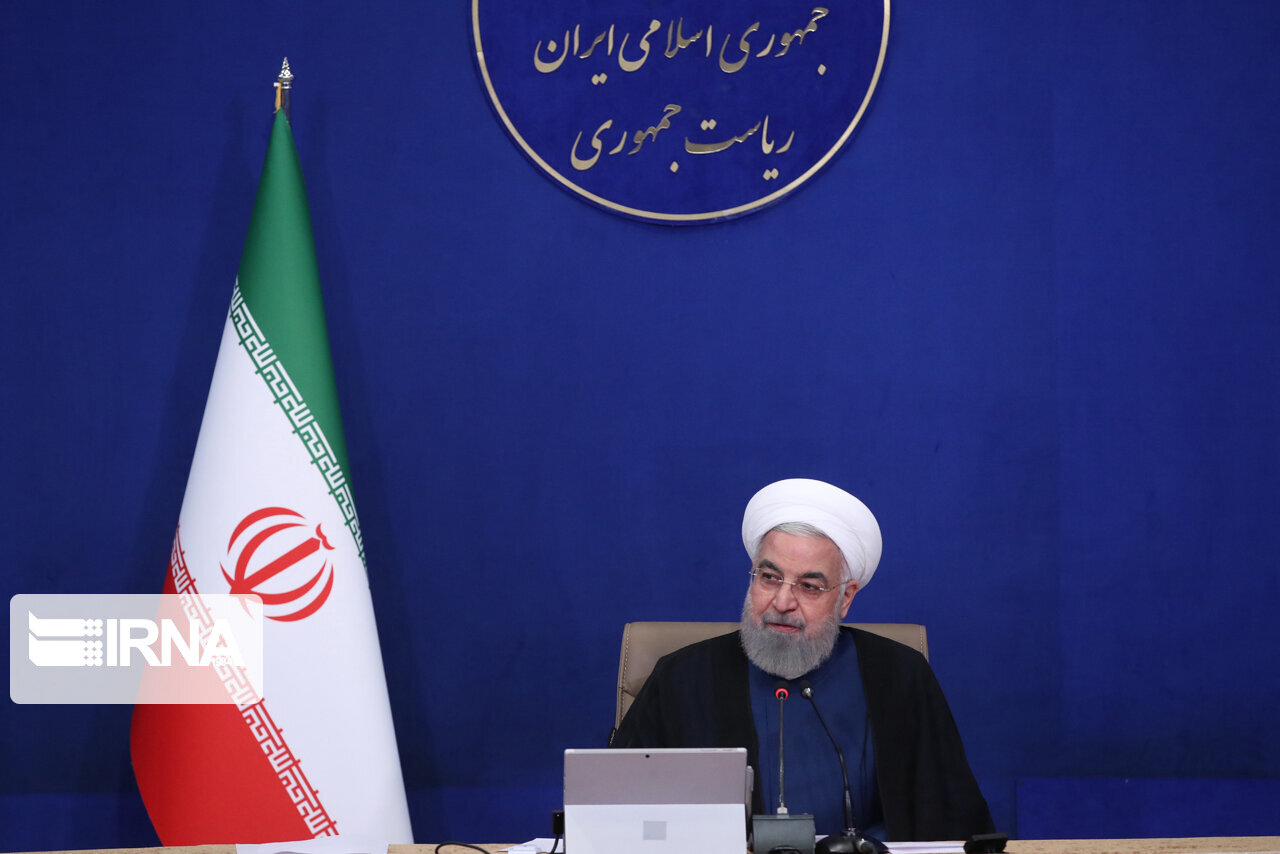 روحانی: نگذاریم آرزوهای دشمن محقق شود/گلهها را کنار بگذاریم روحانی: نگذاریم آرزوهای دشمن محقق شود/گلهها را کنار بگذاریم