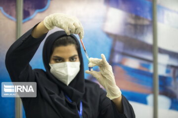 درخواست وزارت علوم برای واکسیناسیون دانشگاهیان در مرداد و شهریور