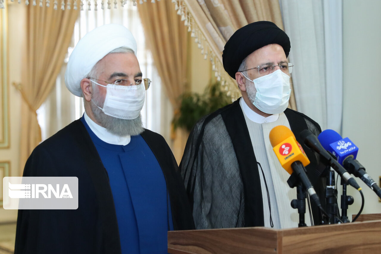 بلوغ سیاسی در کشور با انتقال تجربه دولت ها به یکدیگر بلوغ سیاسی در کشور با انتقال تجربه دولت ها به یکدیگر