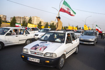 جشن خودرویی ملت در بلوار پیامبر اعظم قم