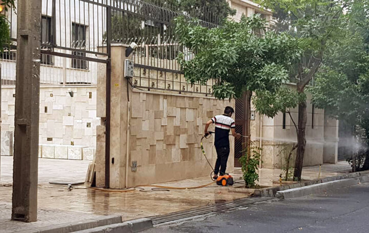 بانگ خشکسالی از حلقوم گرد و خاک/ مردم آب را دربیاید!