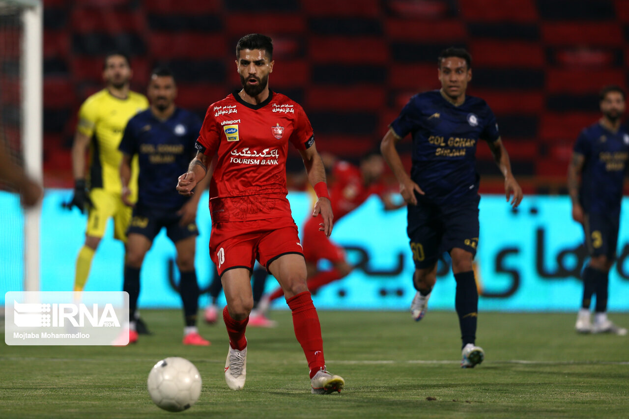 پرسپولیس در انتظار تصمیم هافبک ملیپوش؛ «سرلک» زیر بار تمدید میرود؟