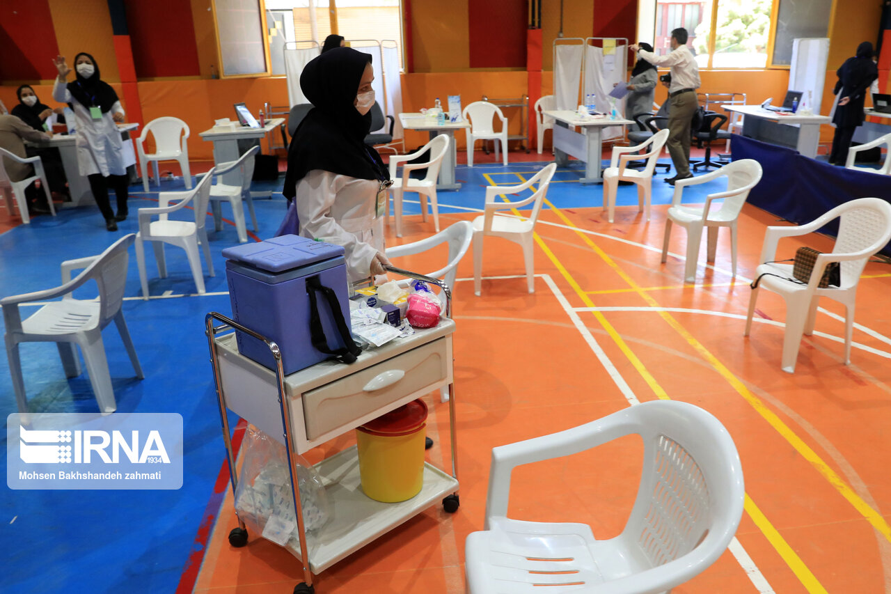واکسیناسیون کرونا طی روزهای تعطیل هم در تبریز انجام می‌شود