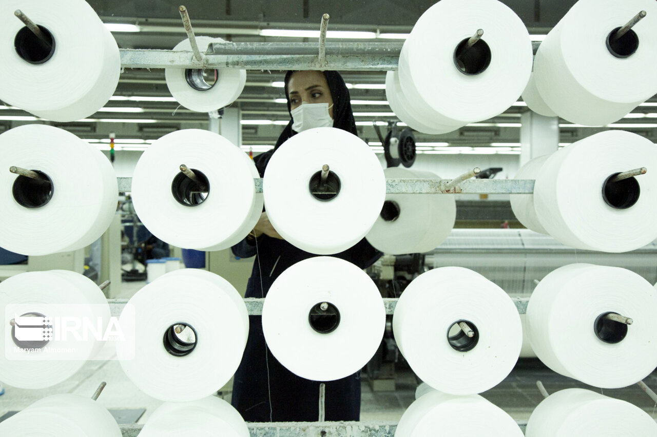 صادرات ۱۸۸ هزار تنی محصولات نساجی، پوشاک و چرم در ۶ ماه نخست ۱۴۰۲