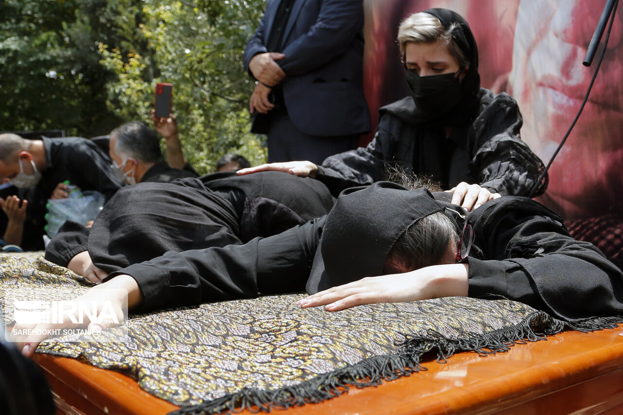 هشدار درباره «سوگهای تاخیری» هشدار درباره «سوگهای تاخیری»