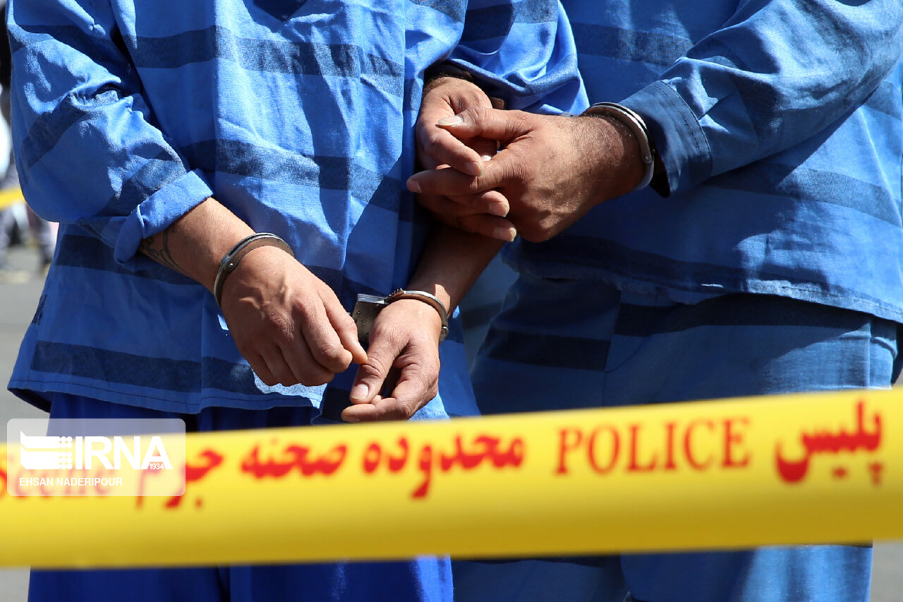 از کشف 50 میلیارد ریال انواع چمدان قاچاق تا دستگیری 3 زن جیب بر در مساجد