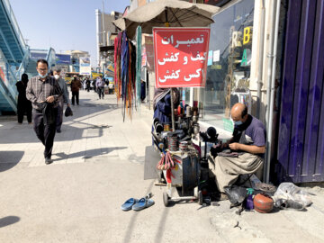 زندگی با کرونا