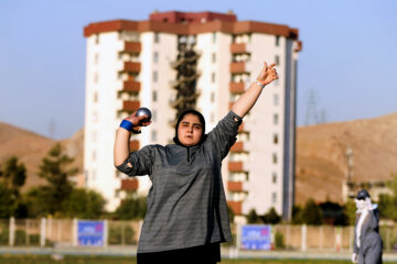 Liga de atletismo femenino en Teherán 