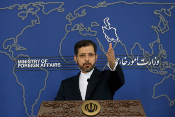 Téhéran dénonce les «tweets durs» du ministre britannique des Affaires étrangères 