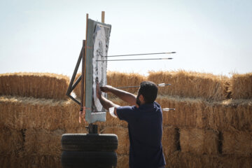 رقابت های بین المللی کمانگیری بر روی اسب