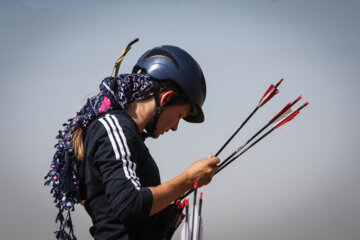 رقابت های بین المللی کمانگیری بر روی اسب