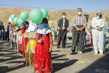 نخستین روز سال تحصیلی در مدرسه روستایی کردستان