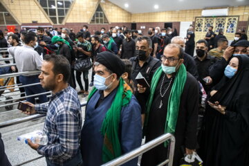 خروج بیش از ۱۳ هزار زائر ایرانی از مرزهای خوزستان