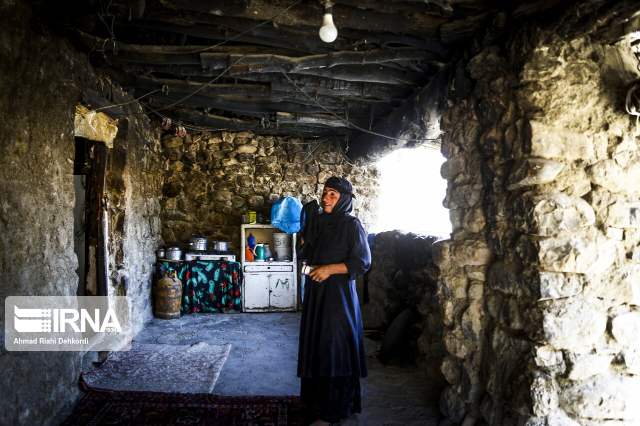 کارشناسان بهداشت محیط و روان در شهرستان کوهرنگ مستقر شدند