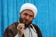 امام جمعه موقت تهران:قله انقلاب اسلامی هر سال رفیع تر می‌شود