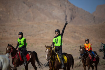 Competición de enduro ecuestre en Irán