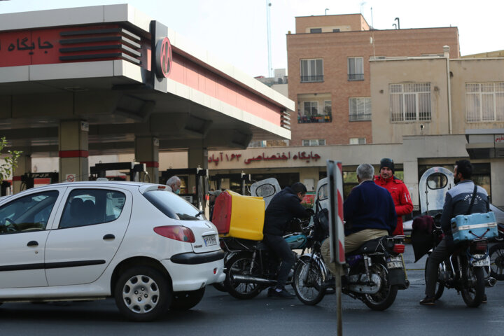 مرثیهای برای بنزین خواران