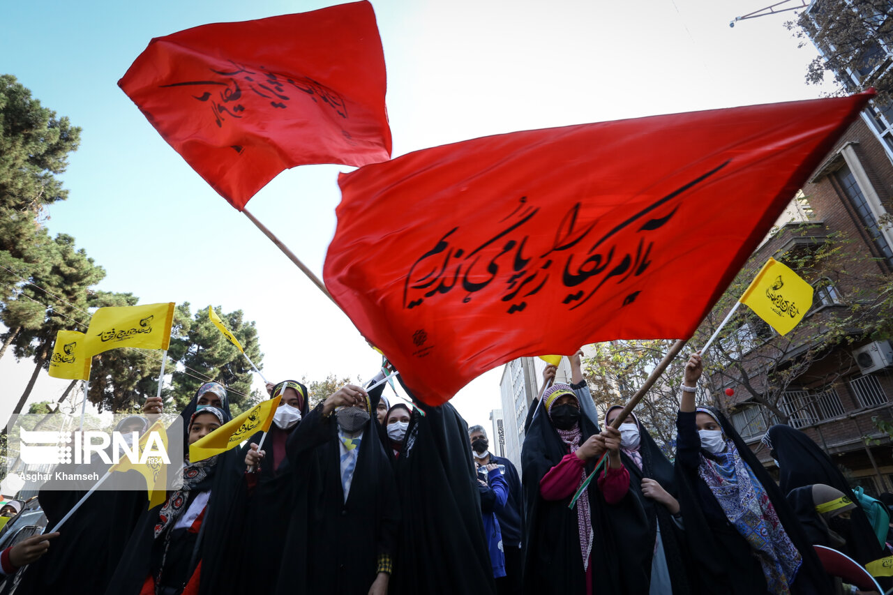 بصیرت و آگاهی جوانان و نوجوانان ما خارچشم دشمنان است