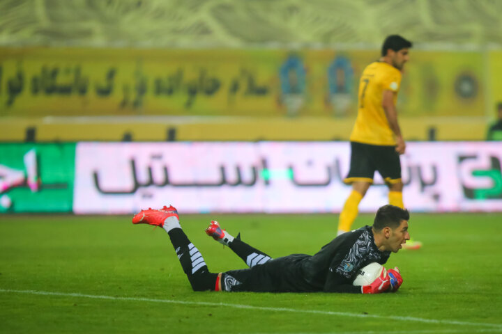 ترکیب منتخب هفته هفدهم لیگ برتر؛ مثلث پرسپولیس، سپاهان و مس در صدر