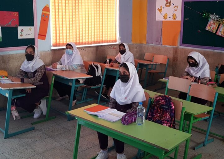 حرکت دوباره دانش آموزان در مسیر آموزش حضوری