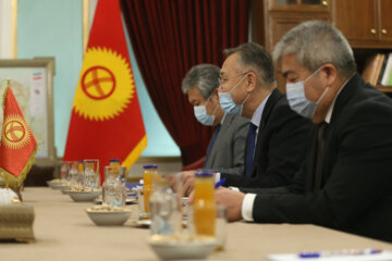 دیدار معاون رئیس شورای امنیت ملی قرقیزستان با شمخانی
