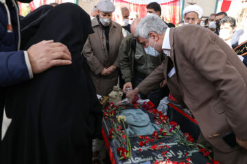 مراسم استقبال از خانواده شهید حسن برادری در دانشگاه علوم پزشکی ایران