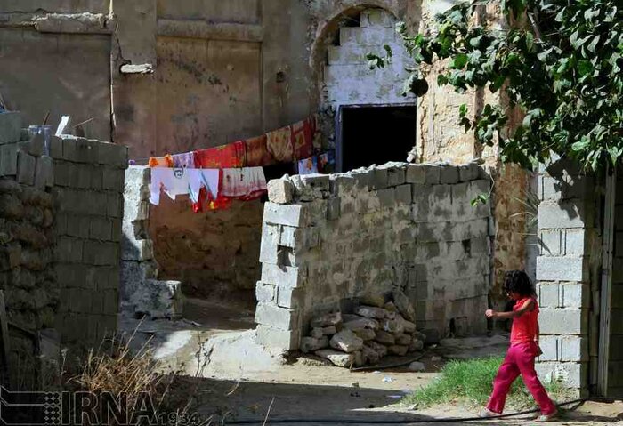 عمارت ملک بوشهر، اثر ملی در تصرف بی سرپناهان