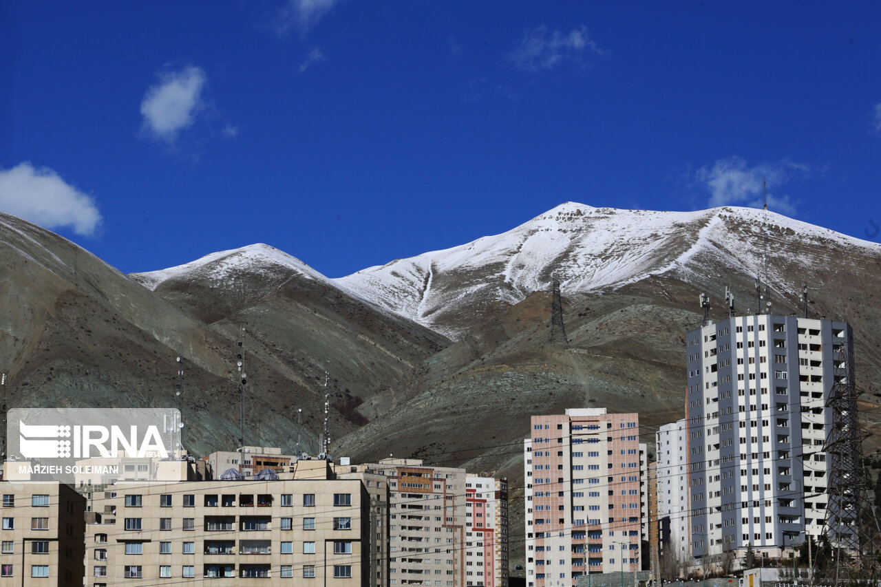 اهتمام دولت به کاهش آلودگی هوا / آسمان کلانشهرها آبی می‌شود