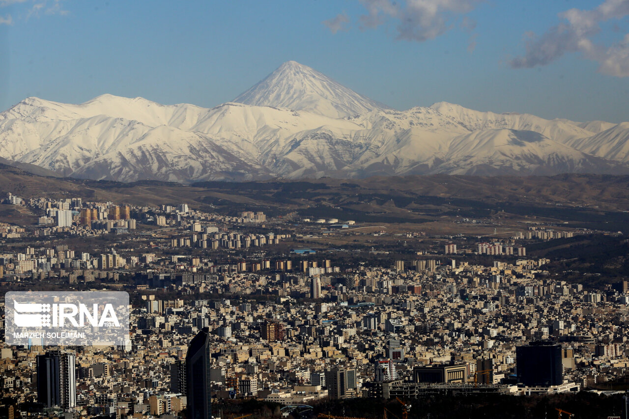 آسمانی صاف تا قسمتی ابری برای تهران پیش بینی می شود