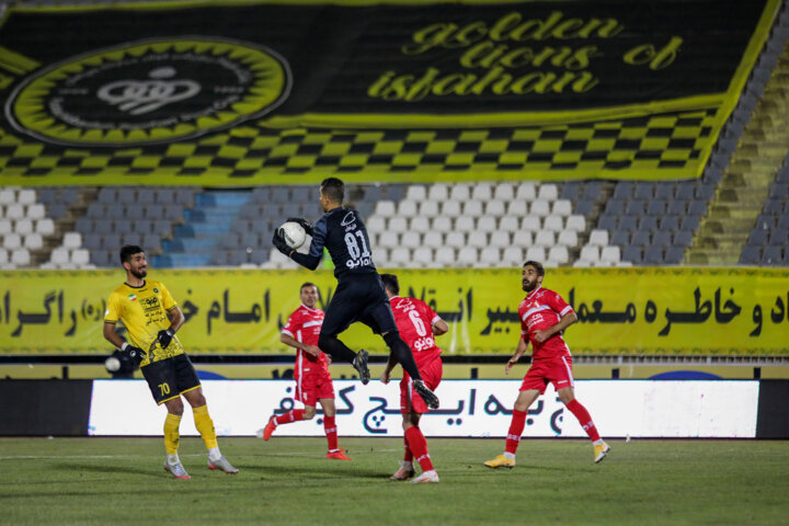 اقبالی: استقلال شانس قهرمانی است/ در جام جهانی باید به فکر خط دفاعی و میانی باشیم