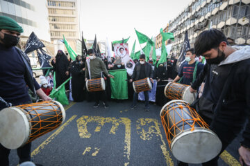 دسته عزاداری دختران انقلاب