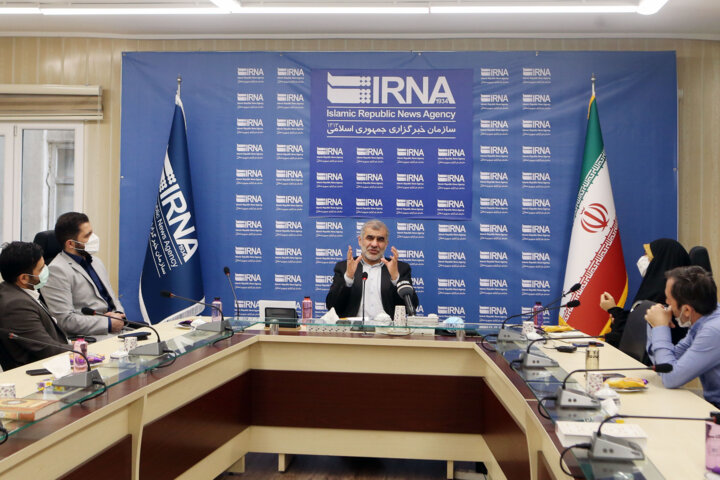 مجلس پای کار حذف رانت عظیم ارز ترجیحی است/ استانداران و وزرا در حال زمینهسازی جراحی بزرگ اقتصادی