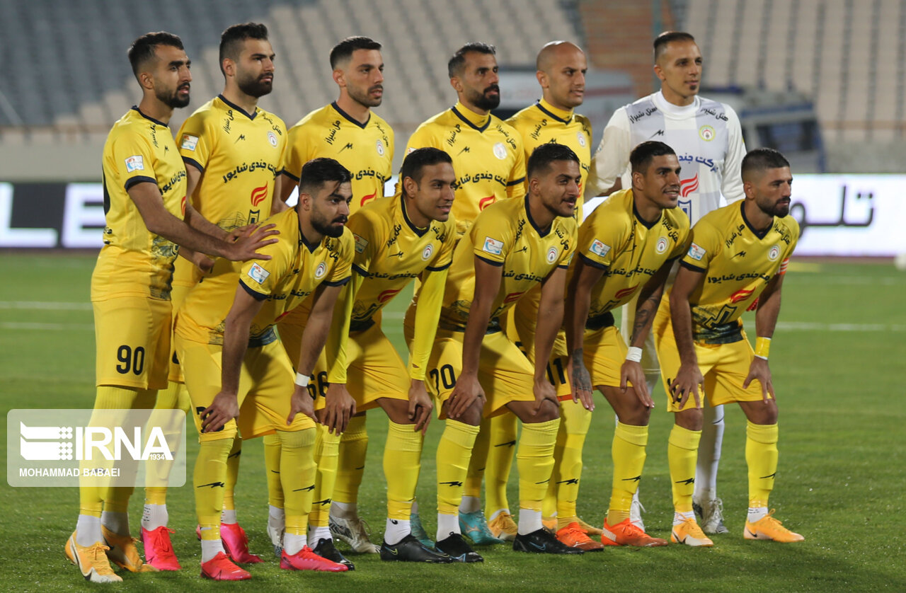 باشگاه فجر سپاسی شیراز : تقویت تیم در دستور کار هیات مدیره قرار گرفت باشگاه فجر سپاسی شیراز : تقویت تیم در دستور کار هیات مدیره قرار گرفت