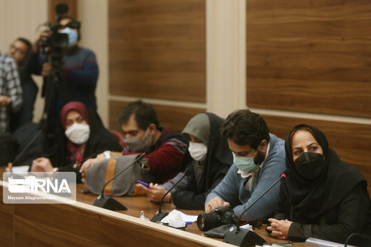 عزل مسوولی غیرپاسخگو؛ اقدام خوب دولت در حمایت از خبرنگاران عزل مسوولی غیرپاسخگو؛ اقدام خوب دولت در حمایت از خبرنگاران