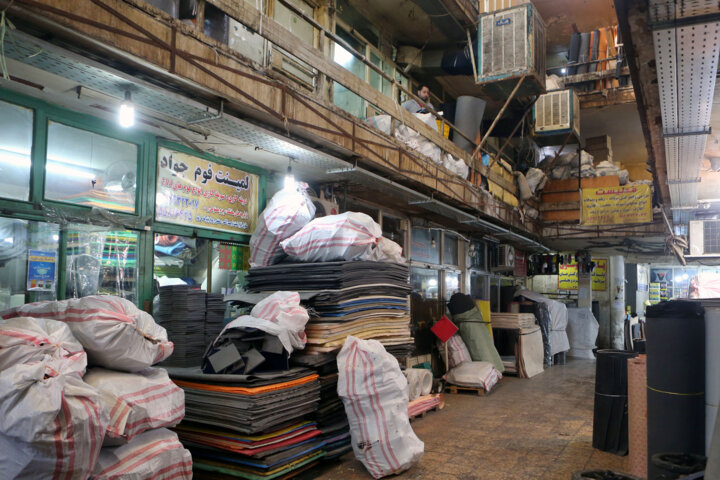بازسازی و ایمن‌سازی ۱۸ سرا در بازار تهران