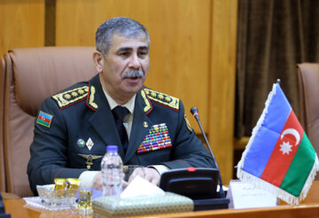 دیدار وزیران دفاع جمهوری آذربایجان و جمهوری اسلامی ایران