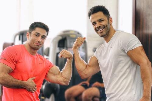 هزینه شکستهای پی در پی شبکه نمایش خانگی را چه کسی میدهد؟/ ناکامی سلبریتیها در 1400 5