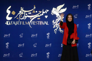 «سارا بهرامی» بازیگر در مراسم پیش از اکران فیلم «علفزار» در دومین روز جشنواره فیلم فجر 