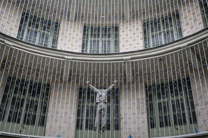 شکنجههای داعش تقلید از ساواک پهلوی بود/ 8 هزار و 442 زندانی اسیر کمیته ضد خرابکاری بودند