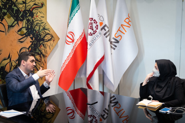 اقدام موفق دولت سیزدهم در حذف قیمتگذاری دستوری/ توصیههایی برای سرمایه گذاری در بازار سهام