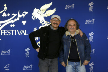 «کیوان علیمحمدی» کارگردان فیلم «۲۸۸۸» و (سمت راست) و «سیاوش مفیدی» بازیگر  در مراسم اکران فیلم در نهمین روز جشنواره فیلم فجر 