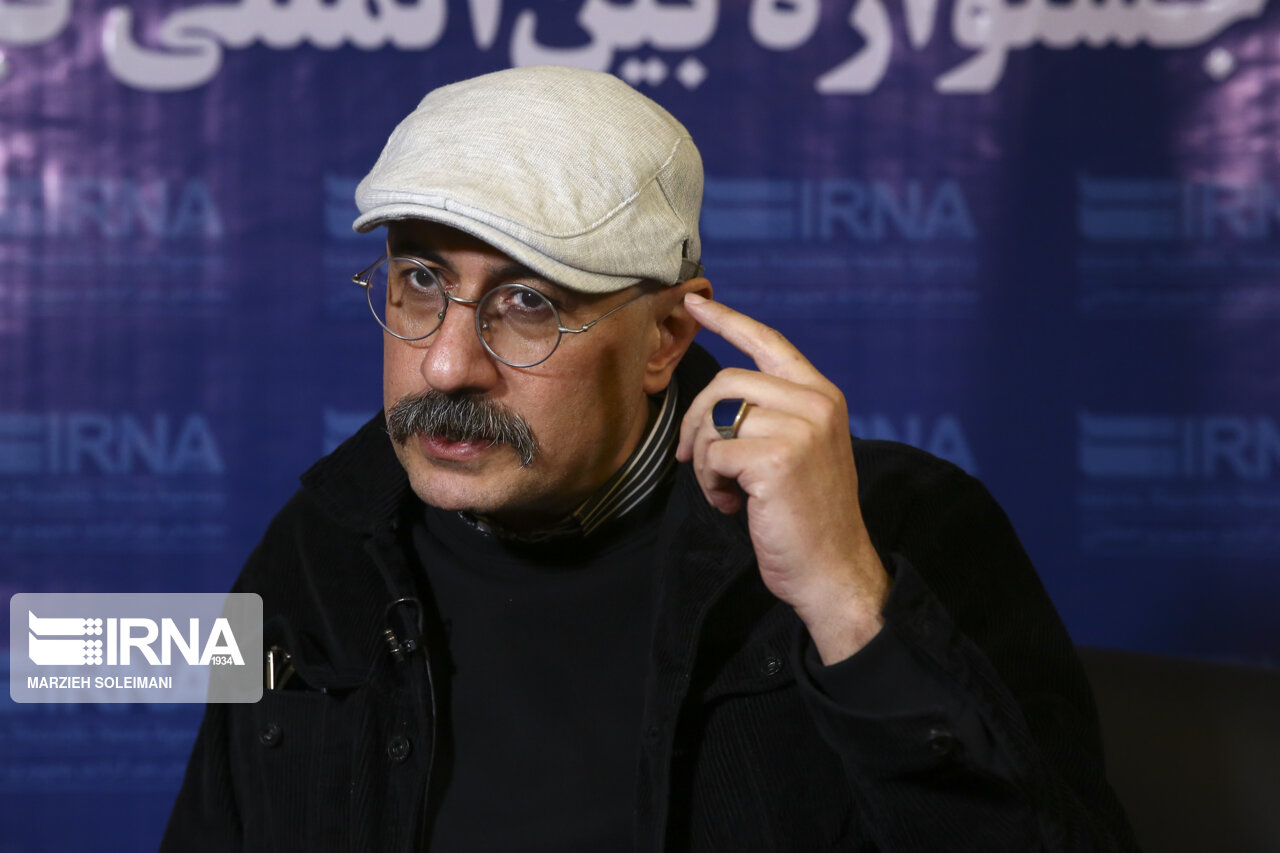 سیاوش مفیدی: «2888» قصه جنگ از دل عشق است
