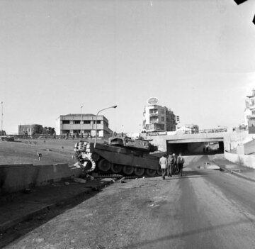 ۲۰ بهمن ۱۳۵۷ - شدت گرفتن مبارزات