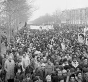 10 فروری سن 1979- انقلاب کامیابی کے دروازے پر