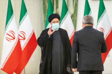 تبریک سالروز پیروزی انقلاب اسلامی از سوی سفرا و رؤسای سازمان‌های خارجی مقیم تهران به رییس جمهور