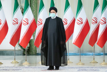 تبریک سالروز پیروزی انقلاب اسلامی از سوی سفرا و رؤسای خارجی مقیم تهران به رییس جمهور